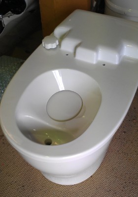 Pasadero Urine-diverting Pedestal