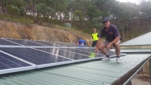 zeus 5kw battery back-up