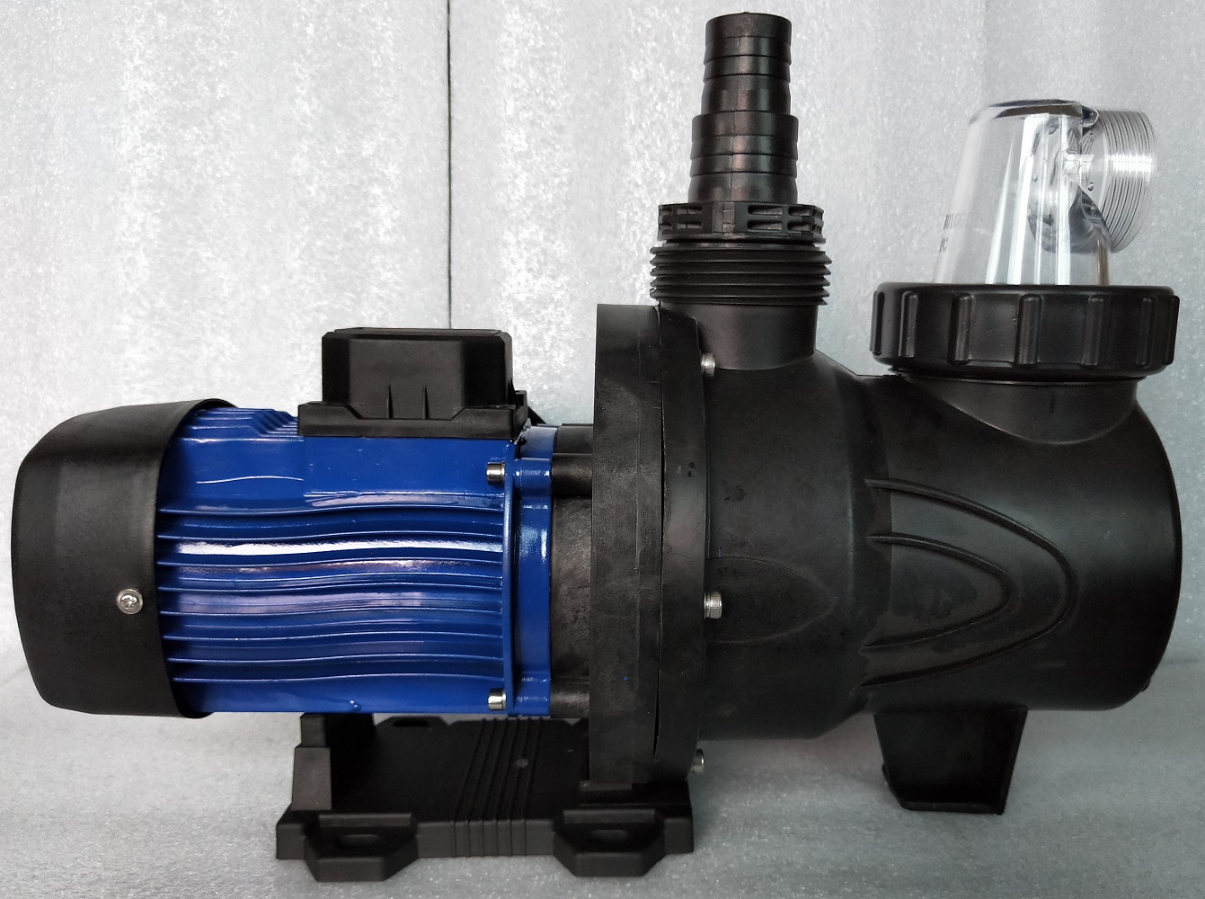 Solarpowered Pool Pumps Solazone AustraliaSolazone Australia
