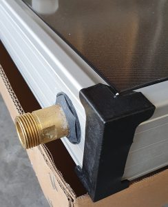 Solar collector connection