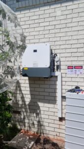 Solar inverter and battery